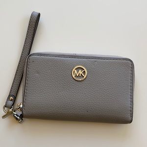 Michael Kors Wristlet